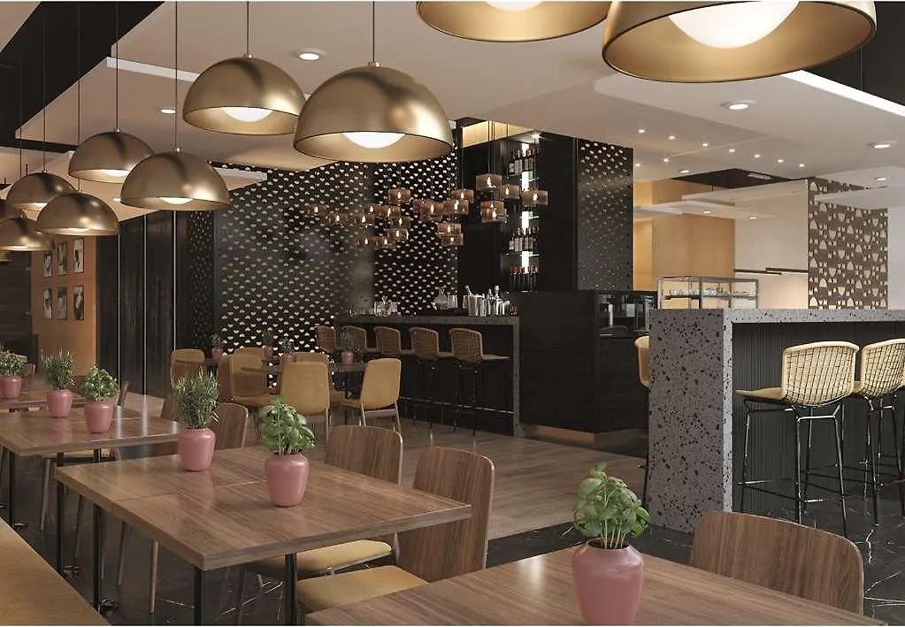 Hampton By Hilton Quito La Carolina Park Hotel