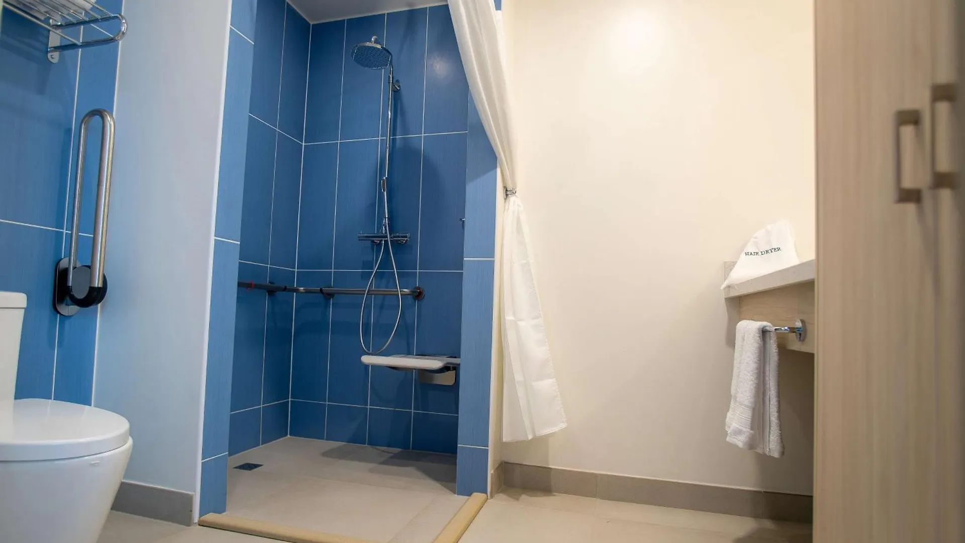 Hampton By Hilton Quito La Carolina Park Hotel