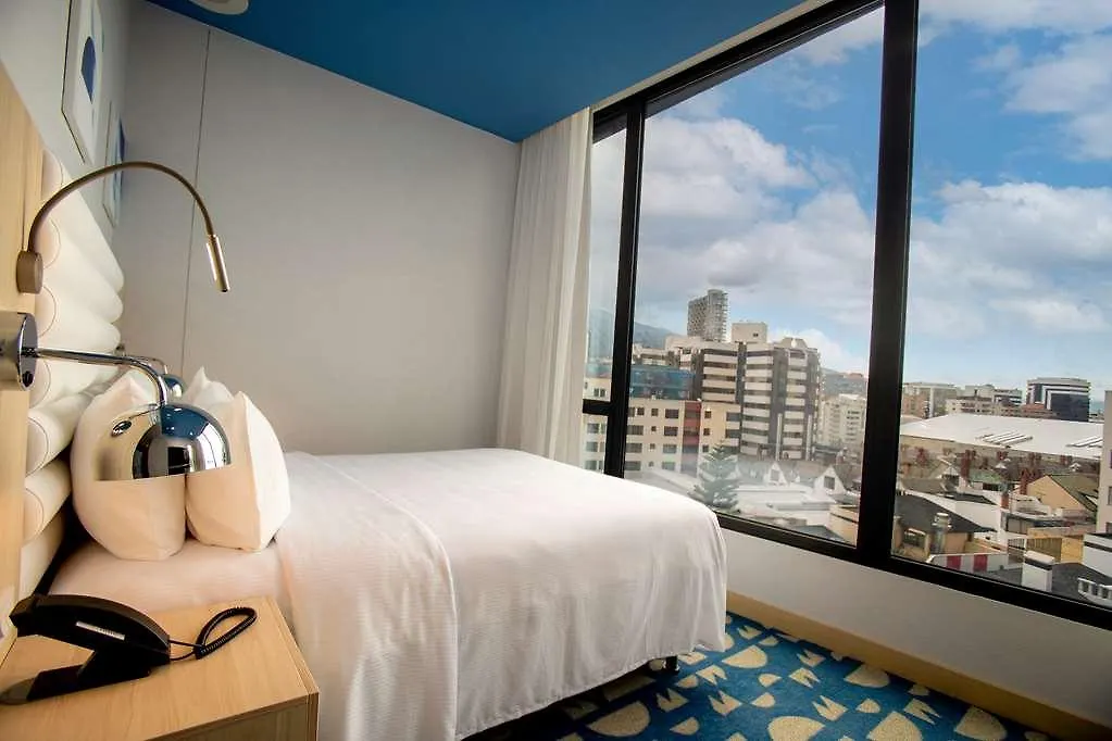 ***  Hotel Hampton By Hilton Quito La Carolina Park Ecuador