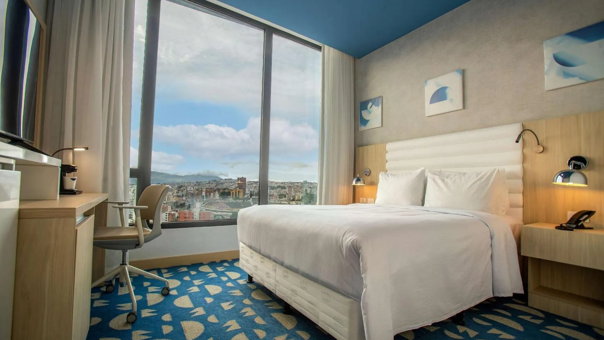Hotel Hampton By Hilton Quito La Carolina Park